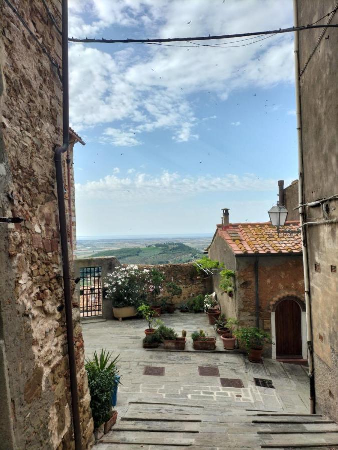 Al Tuffatore Etrusco Campiglia Marittima Bagian luar foto